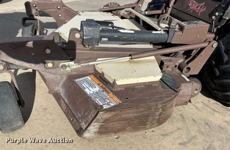 image for item NJ9292 Grasshopper 620T ZTR lawn mower