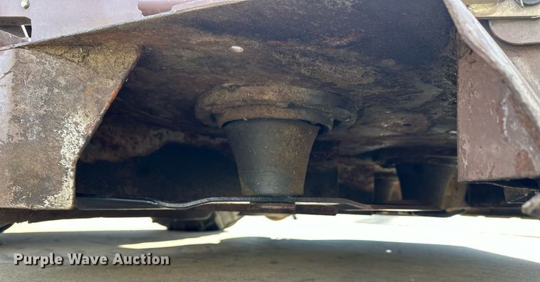 image for item NJ9292 Grasshopper 620T ZTR lawn mower