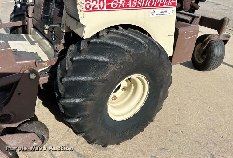 image for item NJ9292 Grasshopper 620T ZTR lawn mower