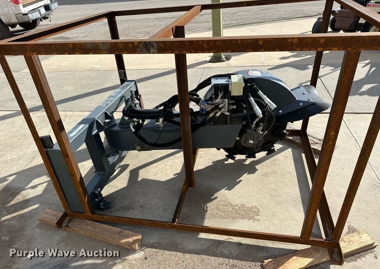 image for item NJ9293 Handy HSSG24X skid steer stump grinder