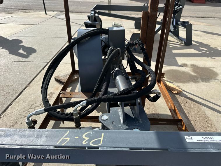 image for item NJ9293 Handy HSSG24X skid steer stump grinder