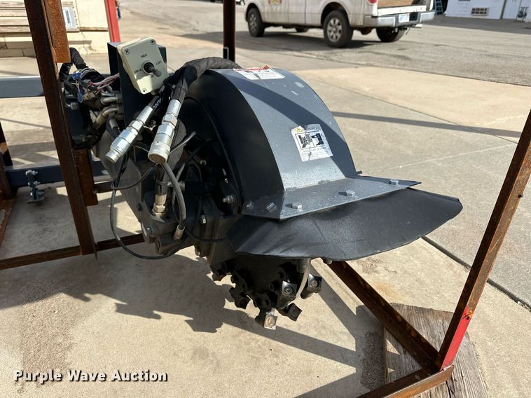 image for item NJ9293 Handy HSSG24X skid steer stump grinder