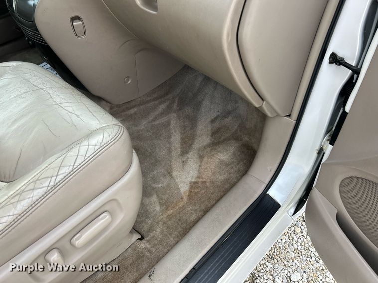 image for item NJ9518 2006 Toyota  Sienna Limited van