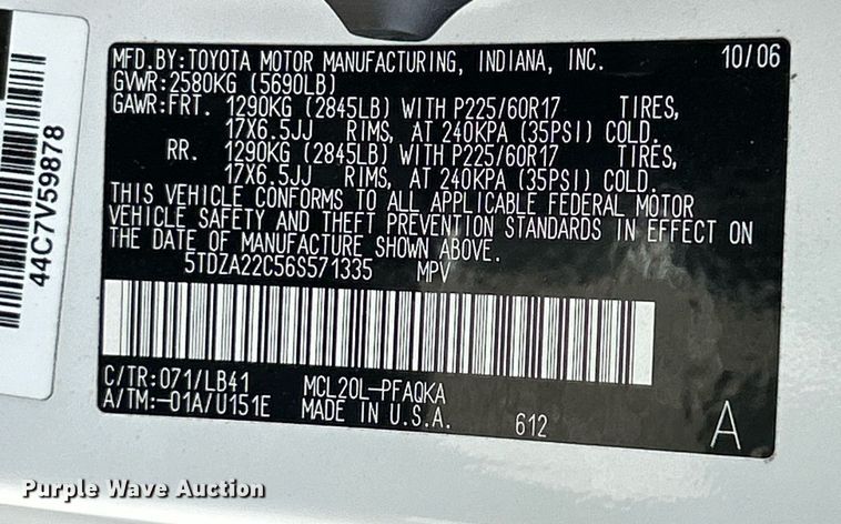 image for item NJ9518 2006 Toyota  Sienna Limited van