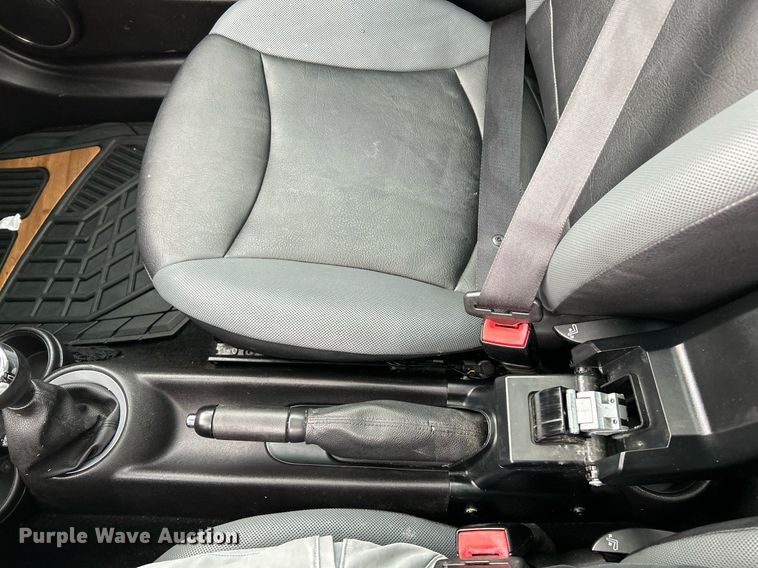 image for item NJ9521 2010 Mini Cooper 