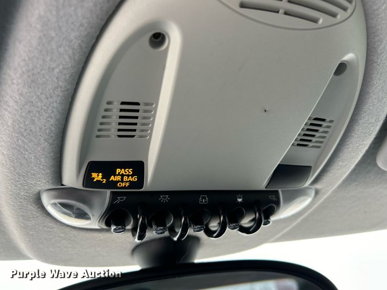 image for item NJ9521 2010 Mini Cooper 