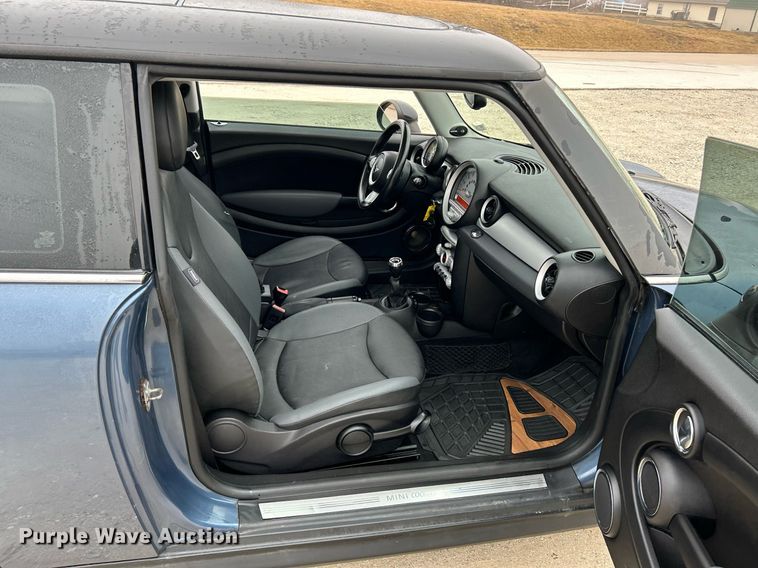 image for item NJ9521 2010 Mini Cooper 