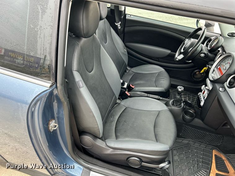 image for item NJ9521 2010 Mini Cooper 