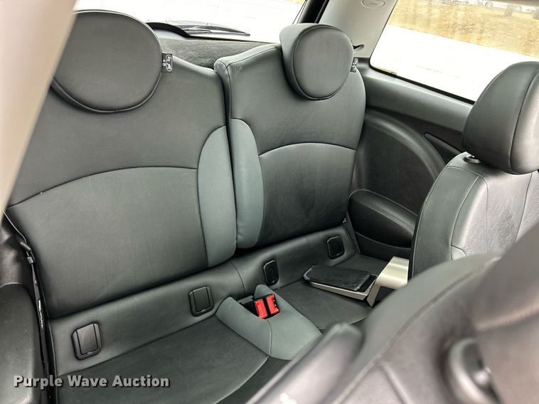 image for item NJ9521 2010 Mini Cooper 