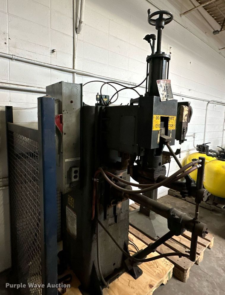 image for item NL9358 Entron  EN1000S spot welder 