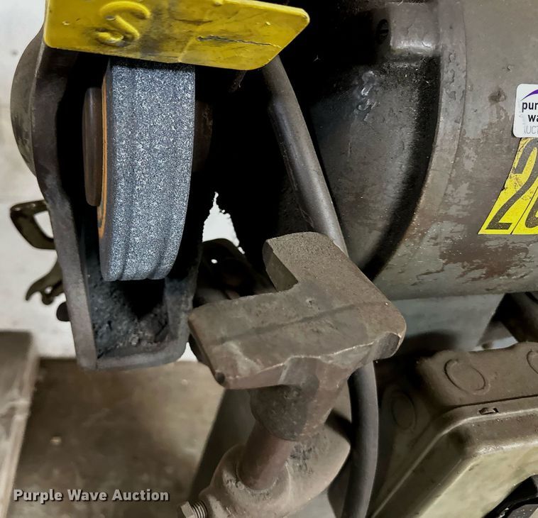 image for item NL9363 Clarks grinder