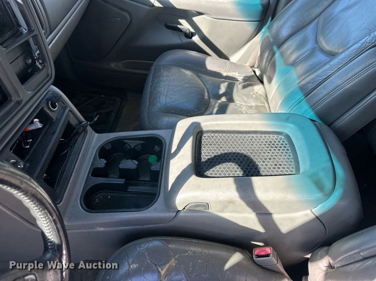 image for item NL9369 2005 GMC  Yukon SUV