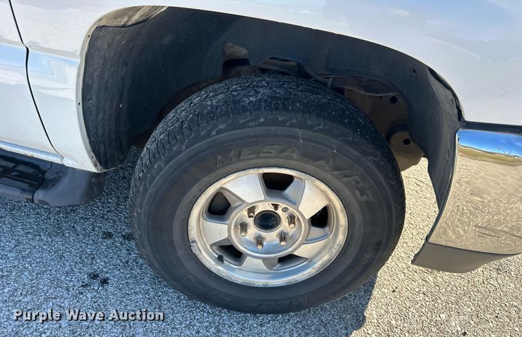 image for item NL9369 2005 GMC  Yukon SUV