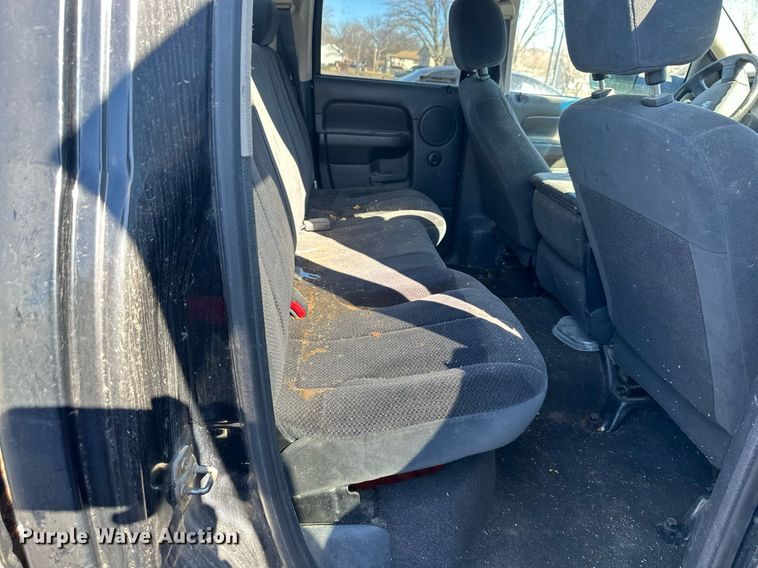 image for item NL9370 2005 Dodge  Ram 1500 Quad Cab pickup truck