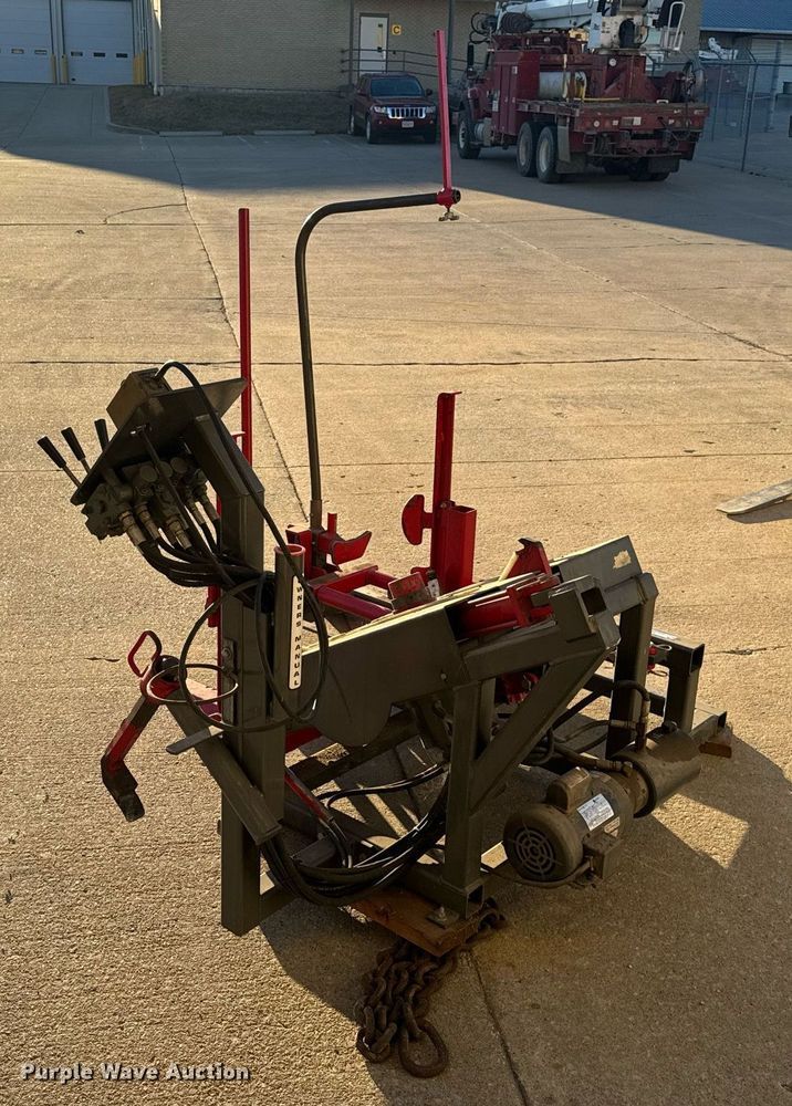 image for item NM9276 Gray 2100 Tire machine