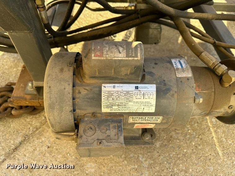 image for item NM9276 Gray 2100 Tire machine