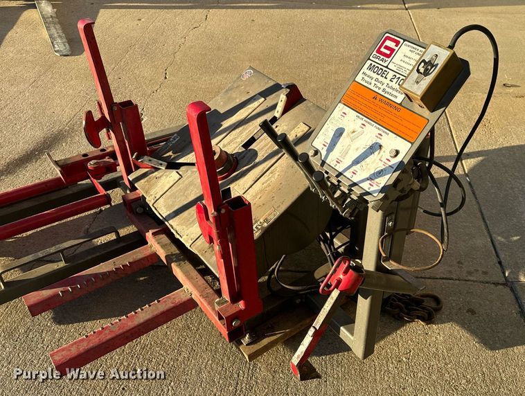 image for item NM9276 Gray 2100 Tire machine