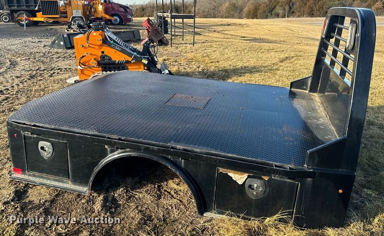 image for item NM9288 CM truck flat bed