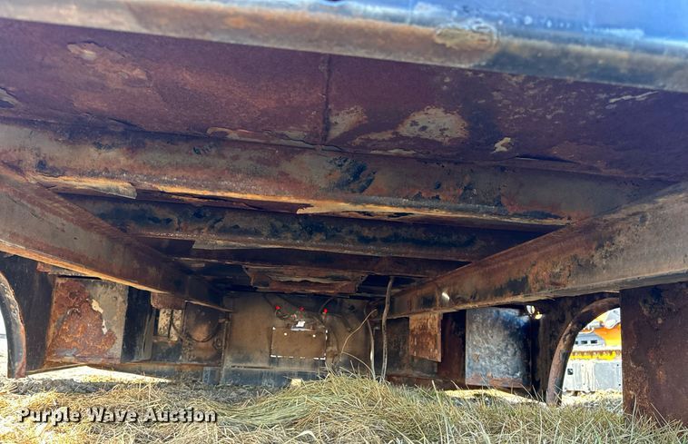 image for item NM9288 CM truck flat bed