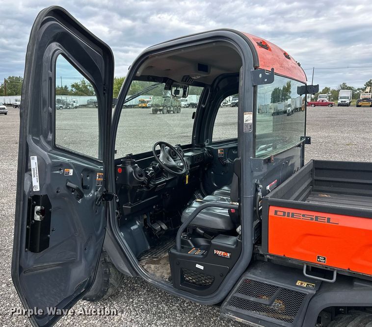 image for item NQ9405 2014 Kubota  RTV-X1100C utility vehicle