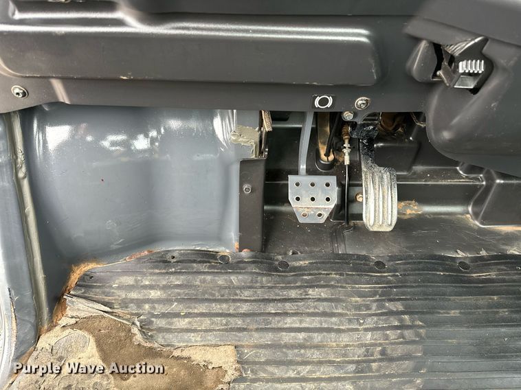 image for item NQ9405 2014 Kubota  RTV-X1100C utility vehicle