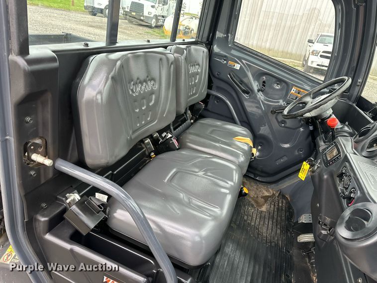 image for item NQ9405 2014 Kubota  RTV-X1100C utility vehicle