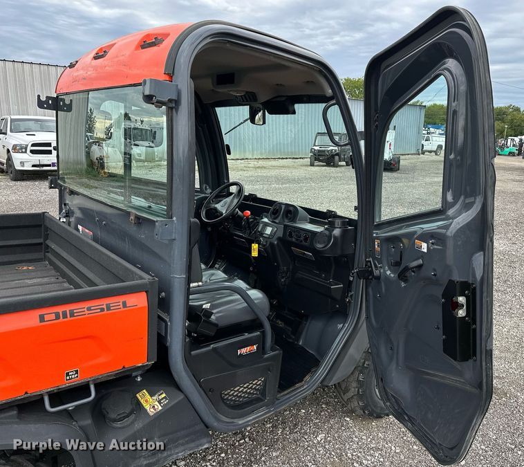 image for item NQ9405 2014 Kubota  RTV-X1100C utility vehicle