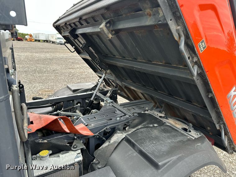 image for item NQ9405 2014 Kubota  RTV-X1100C utility vehicle