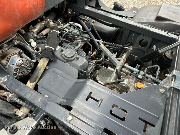 image for item NQ9405 2014 Kubota  RTV-X1100C utility vehicle