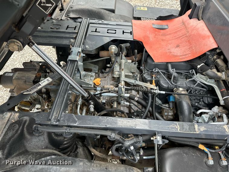 image for item NQ9405 2014 Kubota  RTV-X1100C utility vehicle