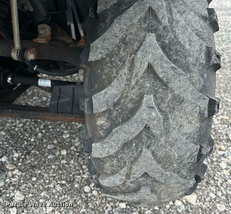 image for item NQ9405 2014 Kubota  RTV-X1100C utility vehicle