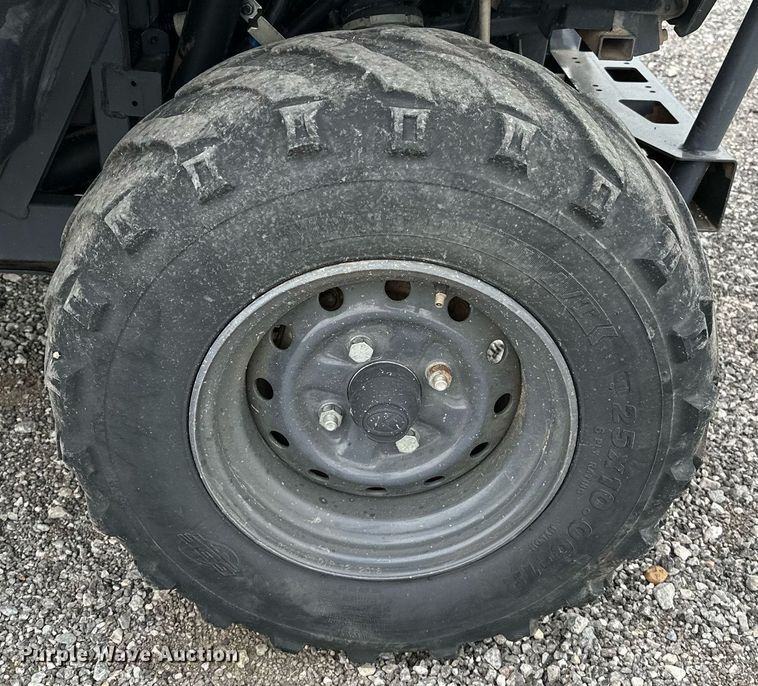 image for item NQ9405 2014 Kubota  RTV-X1100C utility vehicle