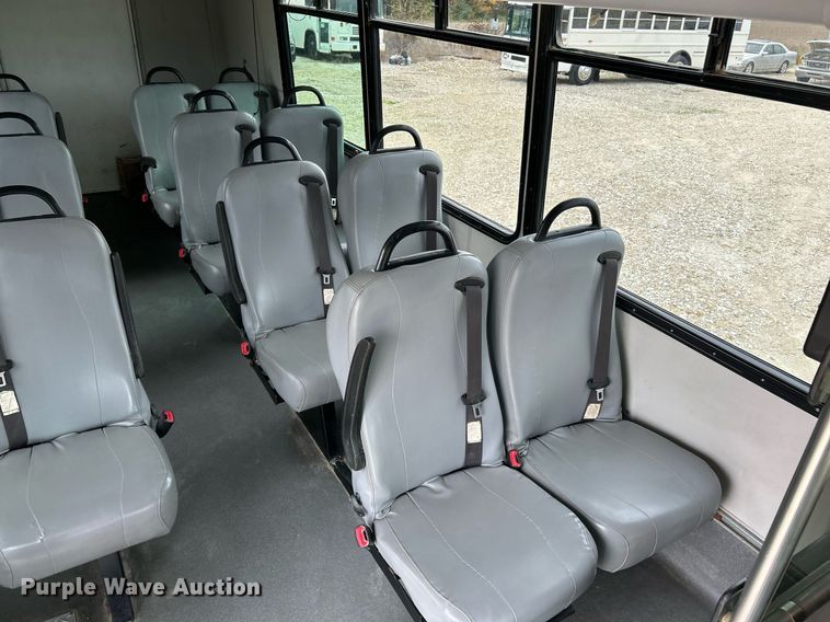 image for item NR9280 2018 Freightliner M2 shuttle bus