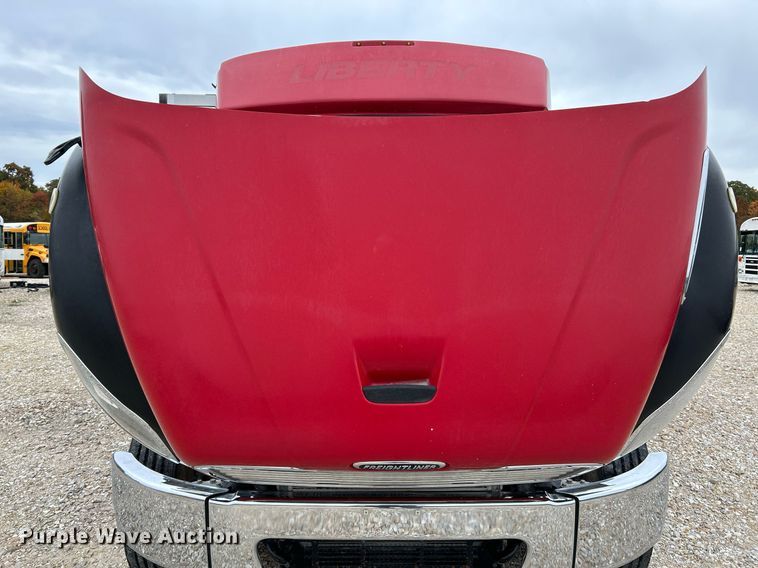 image for item NR9280 2018 Freightliner M2 shuttle bus