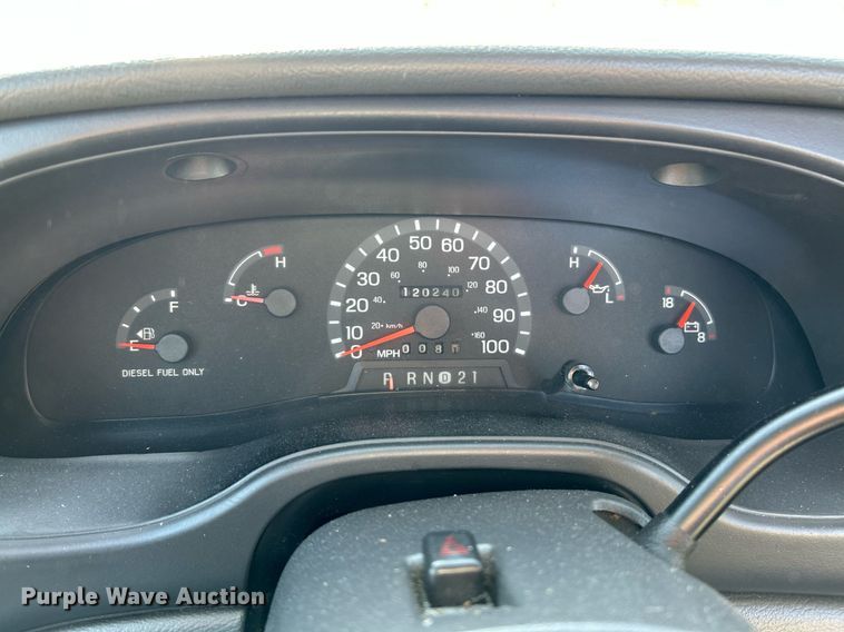 image for item NR9452 2003 Ford E450 Super Duty van cab and chassis