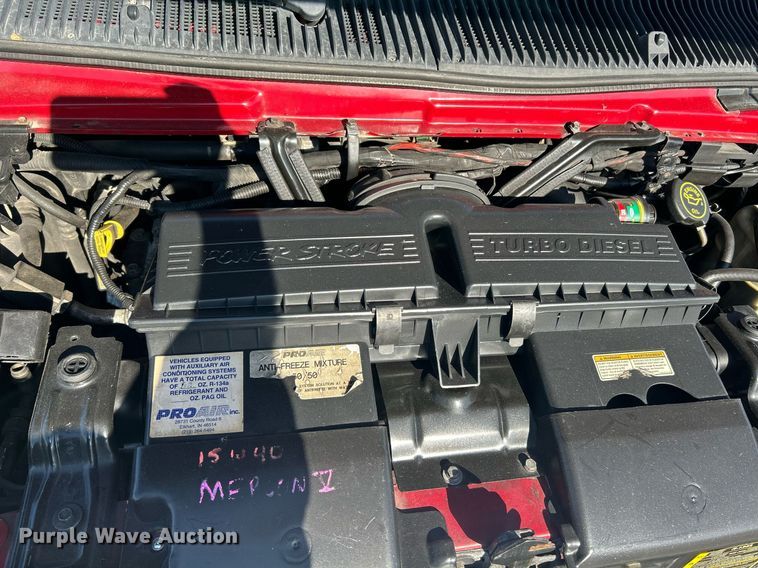 image for item NR9452 2003 Ford E450 Super Duty van cab and chassis