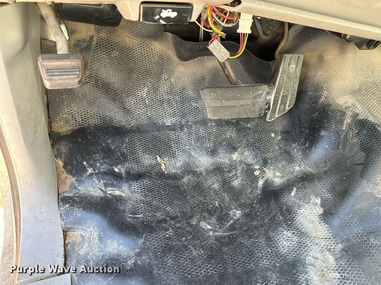 image for item NU9341 1991 Chevrolet  C1500 pickup truck