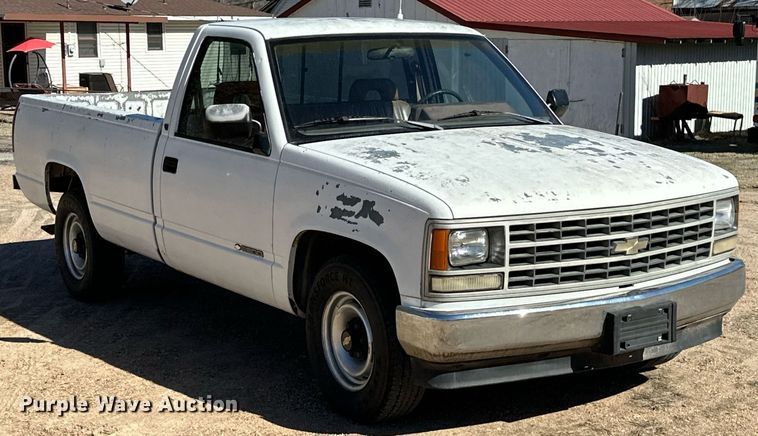 image for item NU9342 1991 Chevrolet  C2500 pickup truck