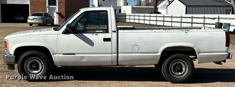 image for item NU9342 1991 Chevrolet  C2500 pickup truck