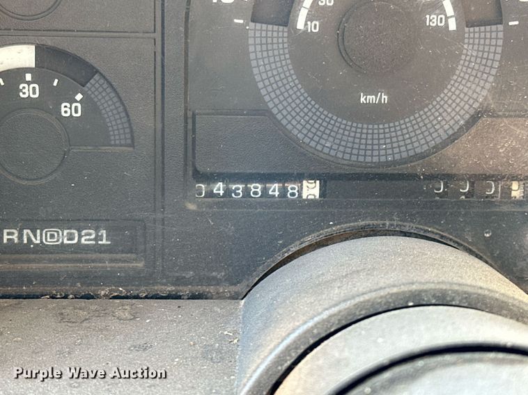 image for item NU9342 1991 Chevrolet  C2500 pickup truck