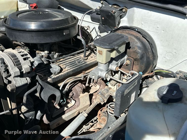 image for item NU9342 1991 Chevrolet  C2500 pickup truck