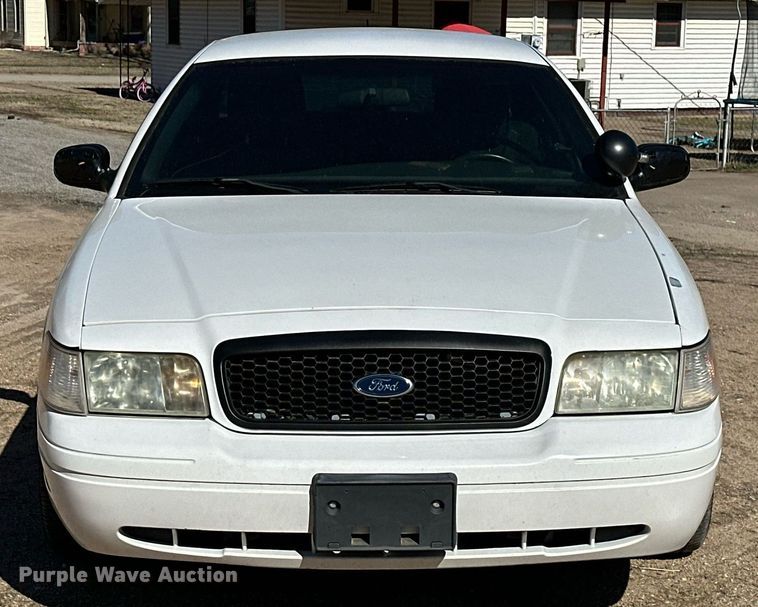 image for item NU9343 2011 Ford Crown Victoria Police Interceptor 