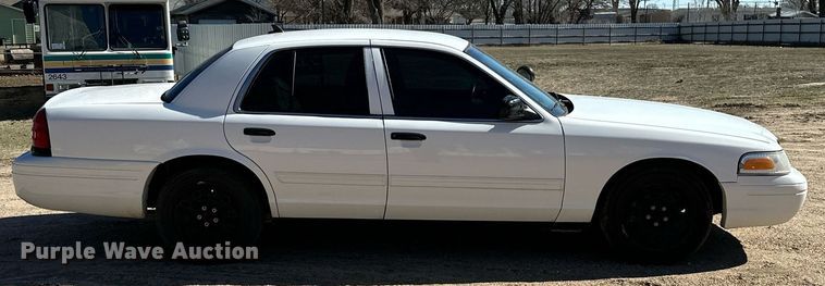 image for item NU9343 2011 Ford Crown Victoria Police Interceptor 