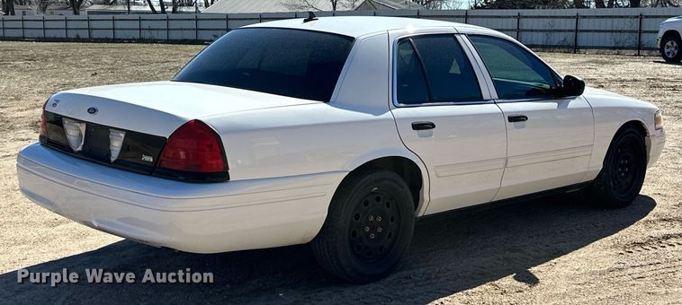 image for item NU9343 2011 Ford Crown Victoria Police Interceptor 