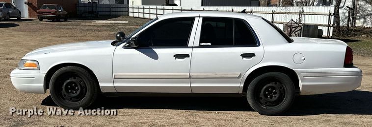 image for item NU9343 2011 Ford Crown Victoria Police Interceptor 
