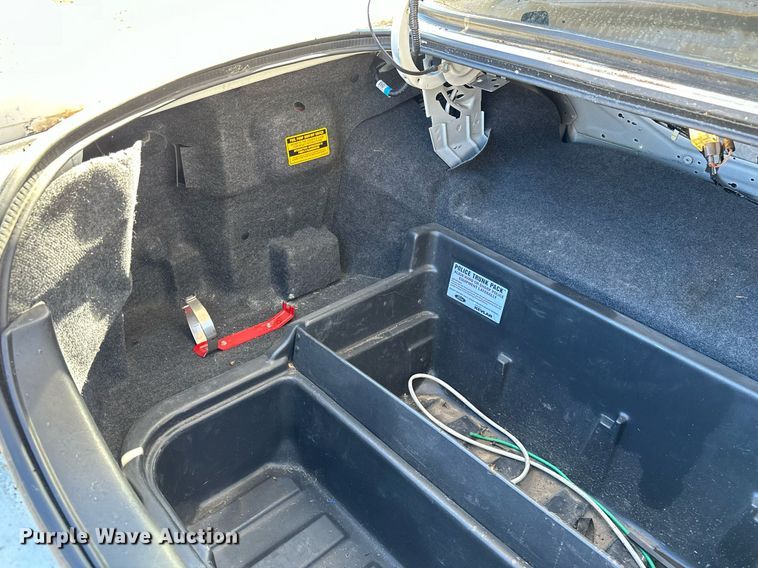 image for item NU9343 2011 Ford Crown Victoria Police Interceptor 