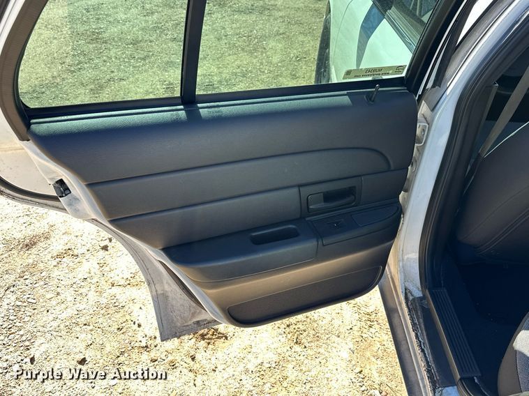 image for item NU9343 2011 Ford Crown Victoria Police Interceptor 