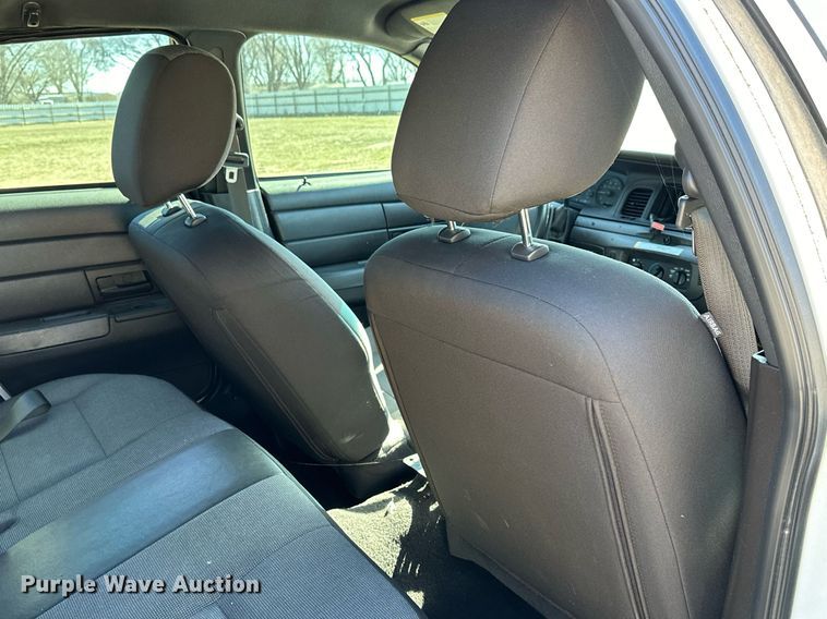 image for item NU9343 2011 Ford Crown Victoria Police Interceptor 