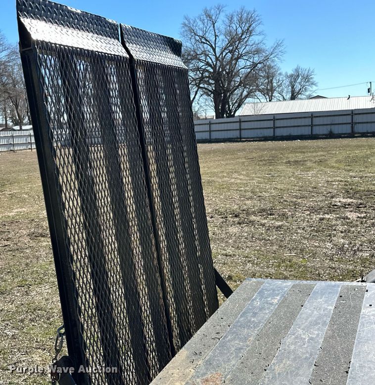 image for item NU9344 2013 MMDI utility trailer