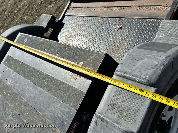 image for item NU9344 2013 MMDI utility trailer